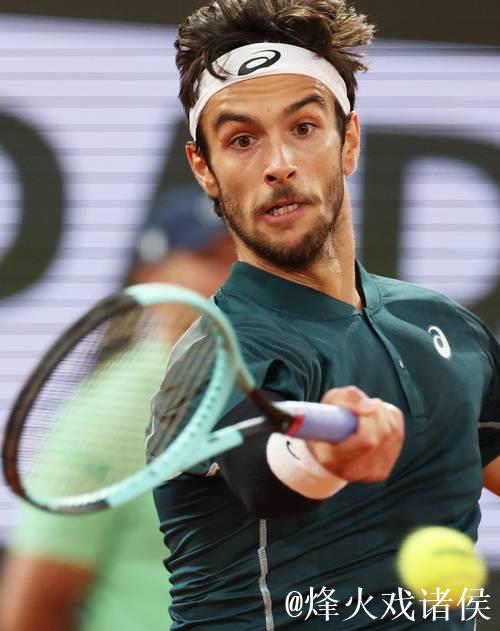 ATP雅典站：德约科维奇2-1逆转夺得生涯第101冠